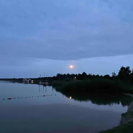 Apartament Saniertes Penthouse Im Park Am Goitzschesee